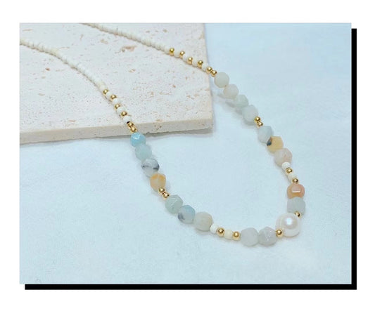 Beautiful, High-End, Light And Luxurious Colored Beads And Pearl Necklace