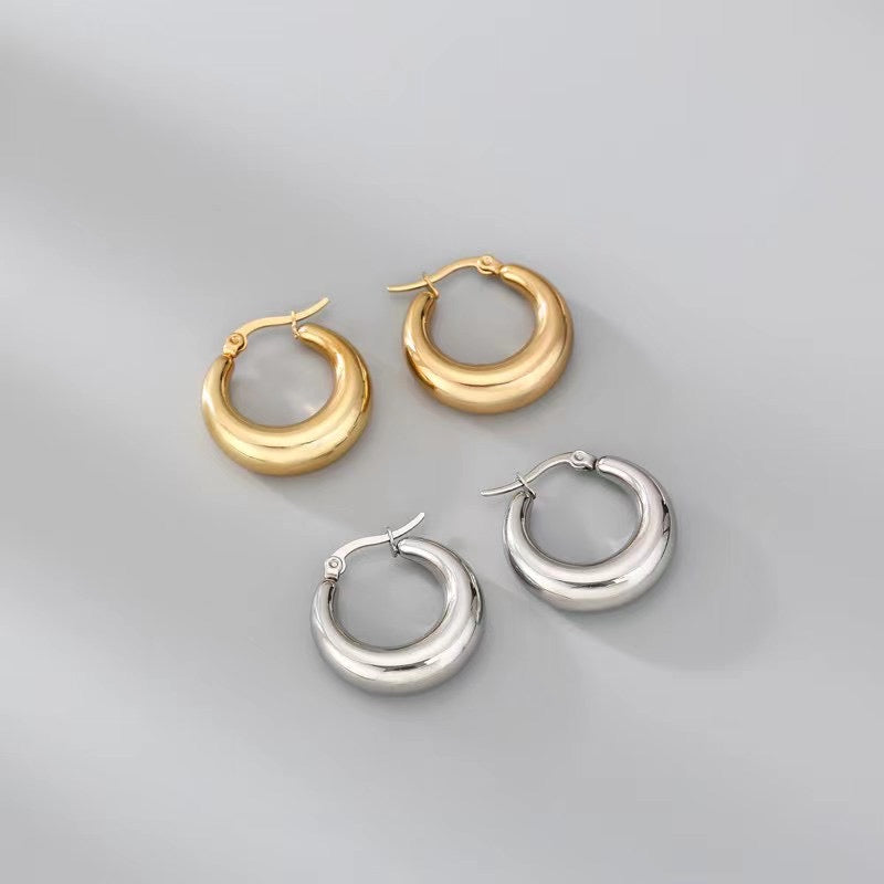 High-End Light Luxury Round Earrings