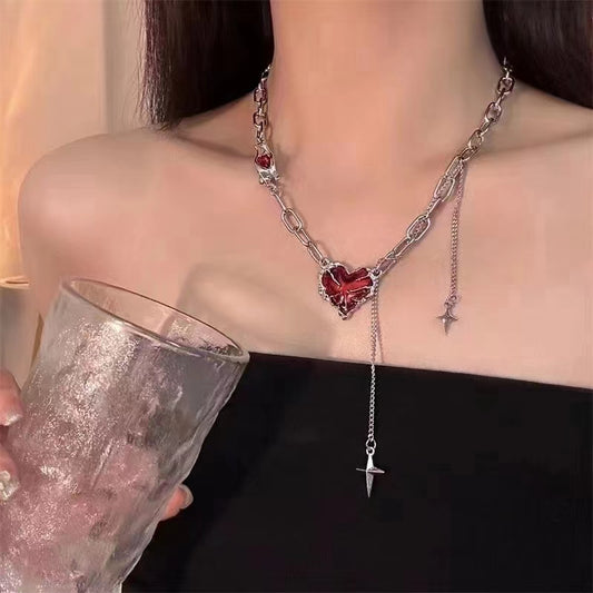 Temperament Red Love Necklace, Niche, Fashionable, High-End And Versatile