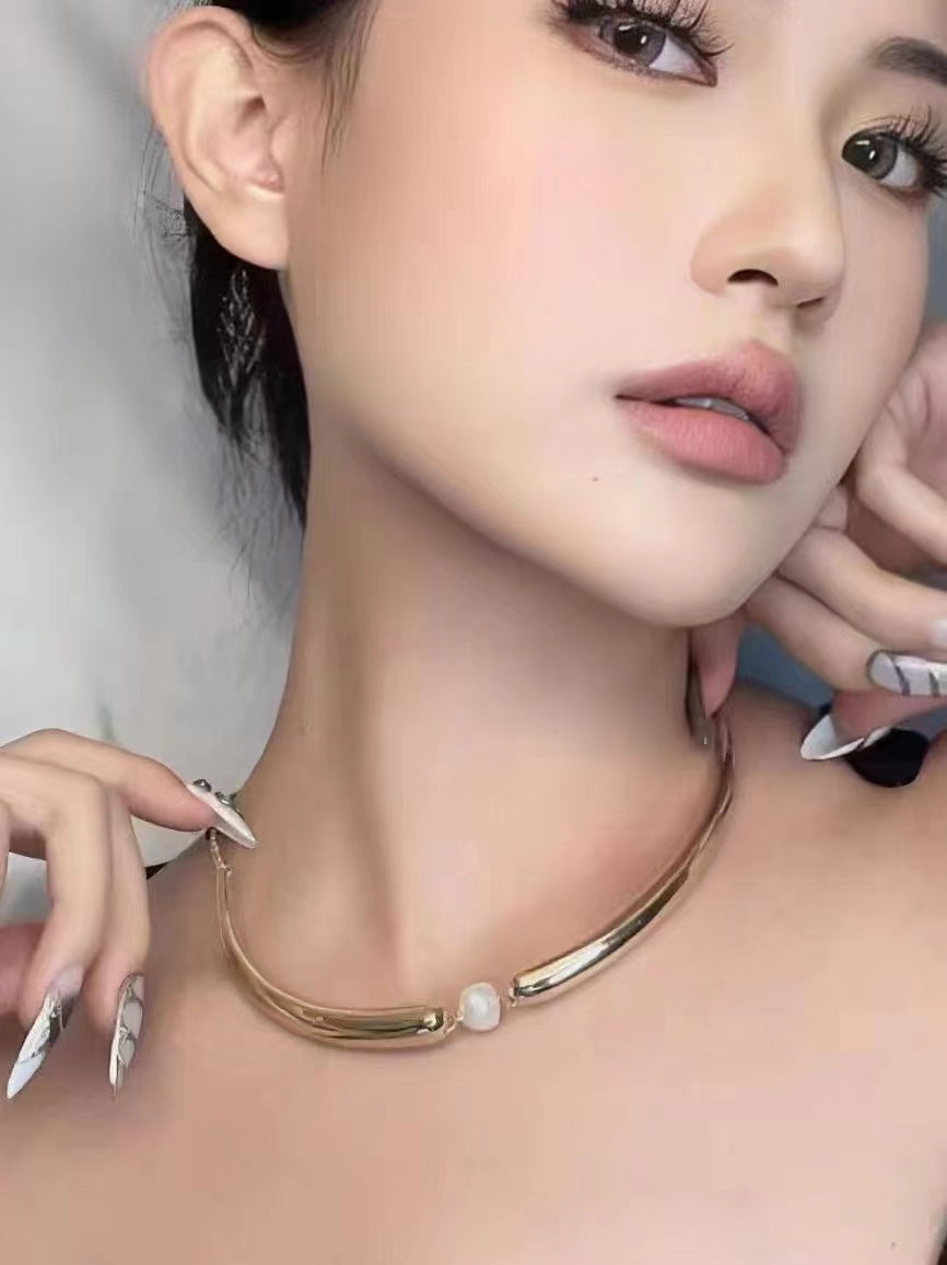 Hot Selling Fashionable High-Grade Gold And Silver Pearl Necklace