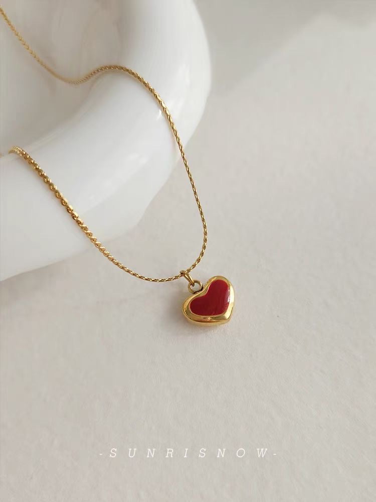 Versatile Niche Design High-End Luxury Red Love Necklace