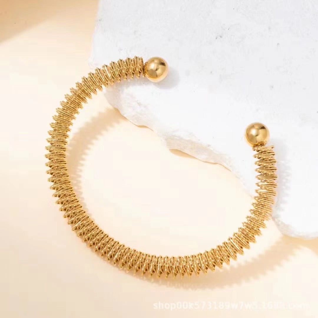 Gold Minimalist Bracelet