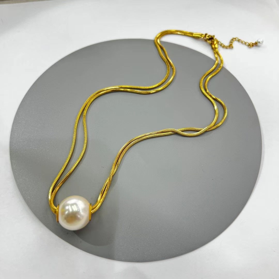 Golden Pearl Necklace