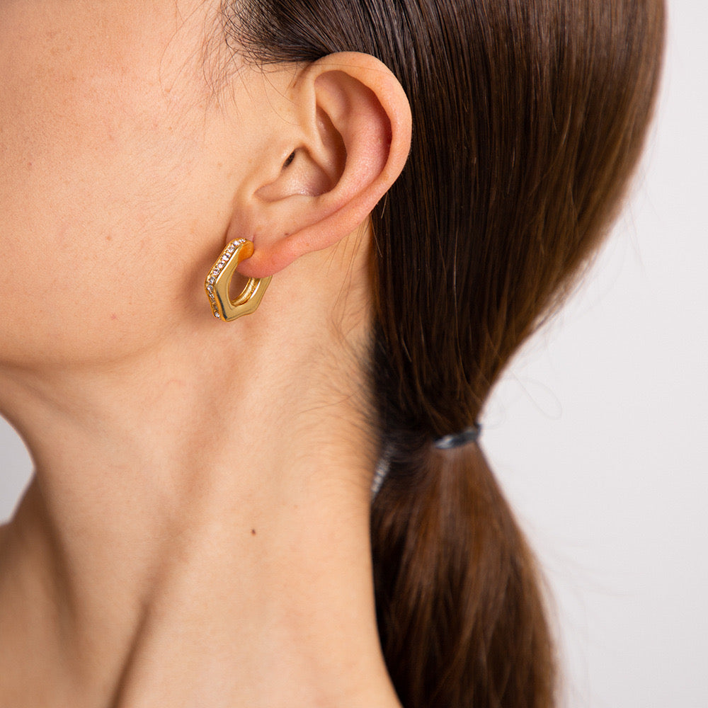 New Niche Half Wheel Gold Earrings