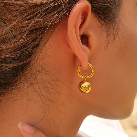 2024 Advanced  Round Drop Earrings Women's Niche Premium Mini Love Earrings