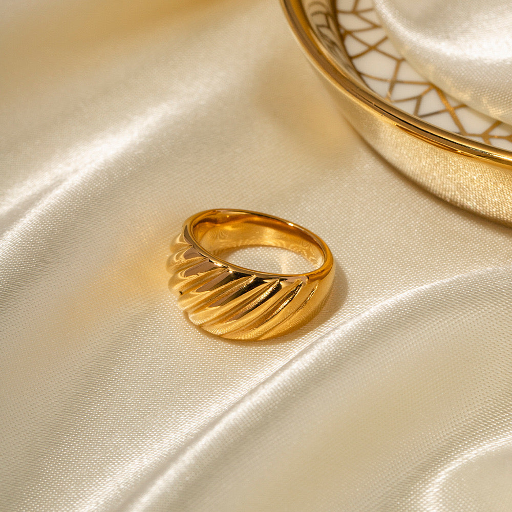 Premium Gold Ring