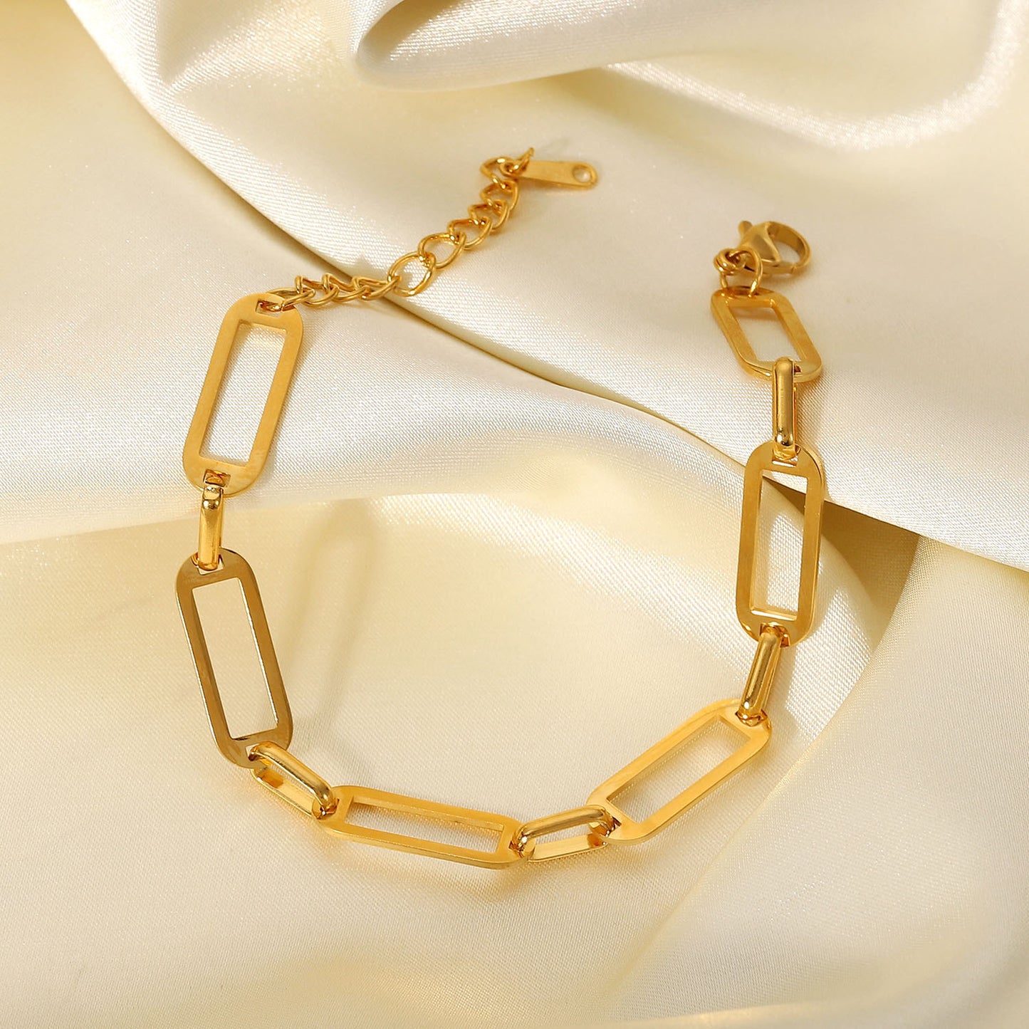 Advanced Gold Ring Bracelet