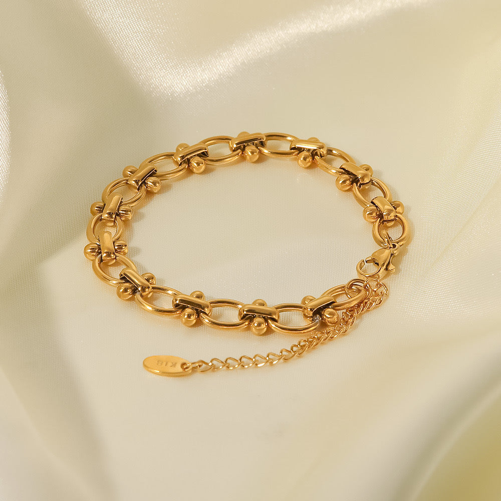 Advanced Gold Bracelet