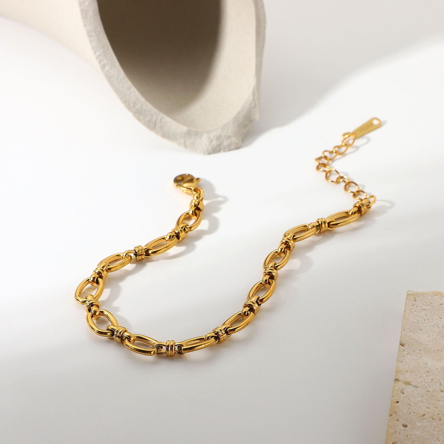 Advanced Gold Chain Necklace