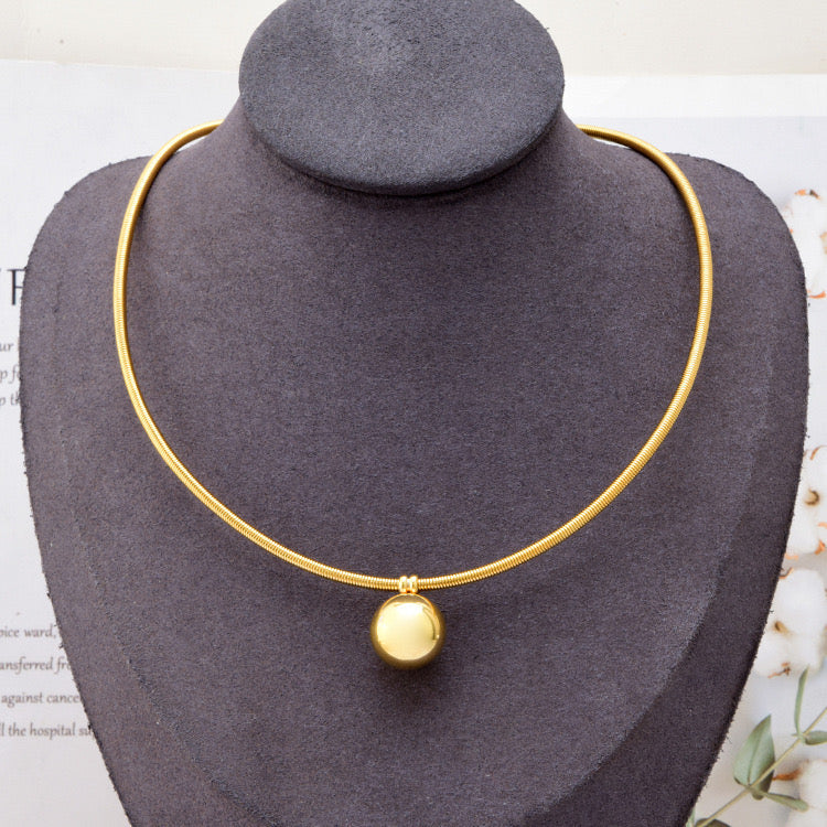 New Style High-End Love Necklace