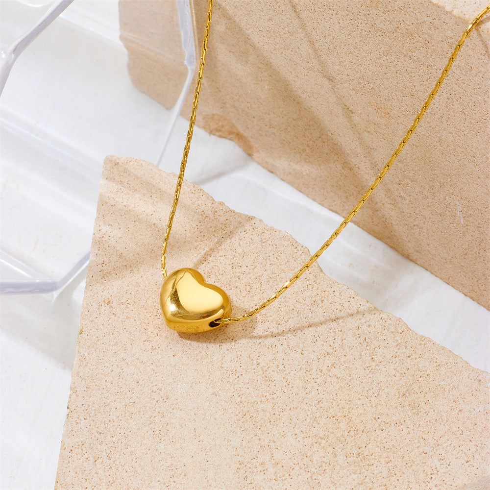 New Style High-End Small Love Necklace