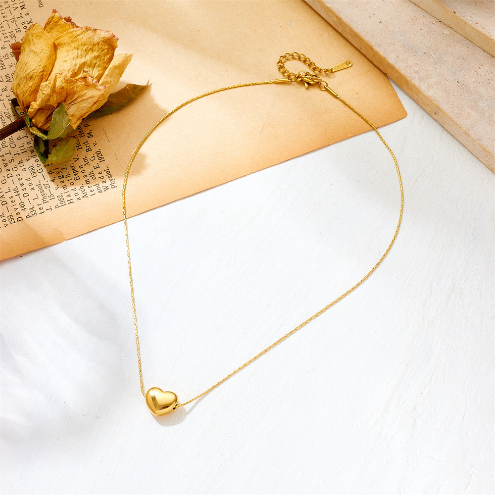 New Style High-End Small Love Necklace