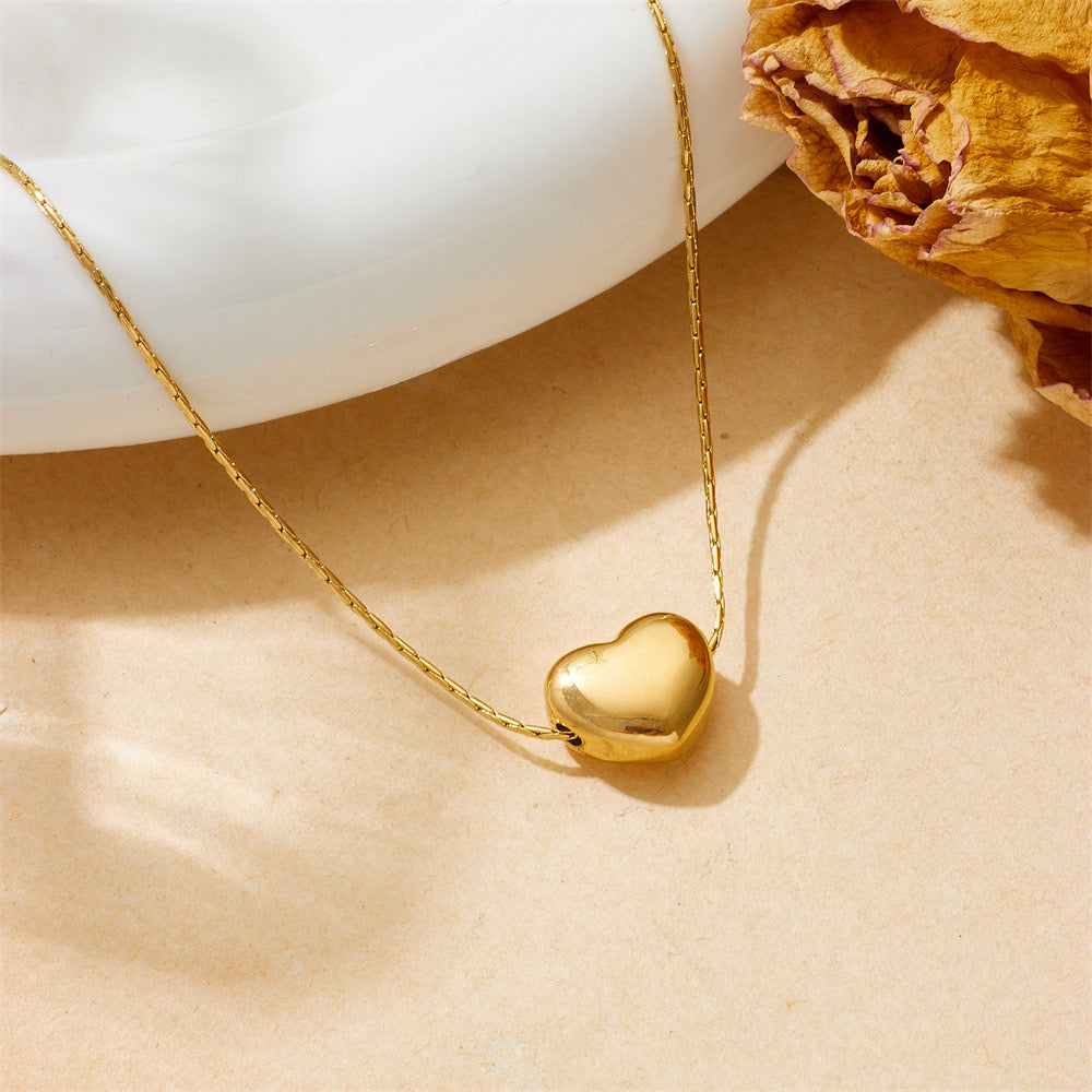 New Style High-End Small Love Necklace