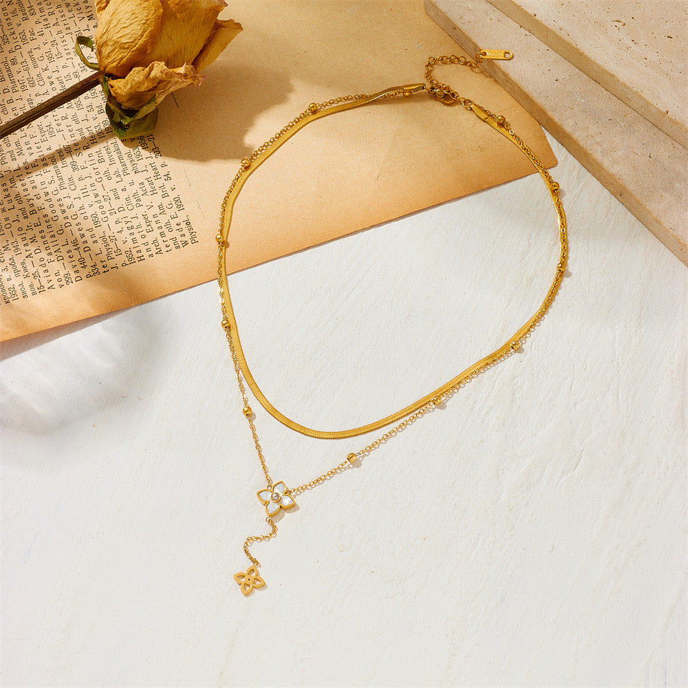 Light Luxury Niche High-End Simple Flower Necklace