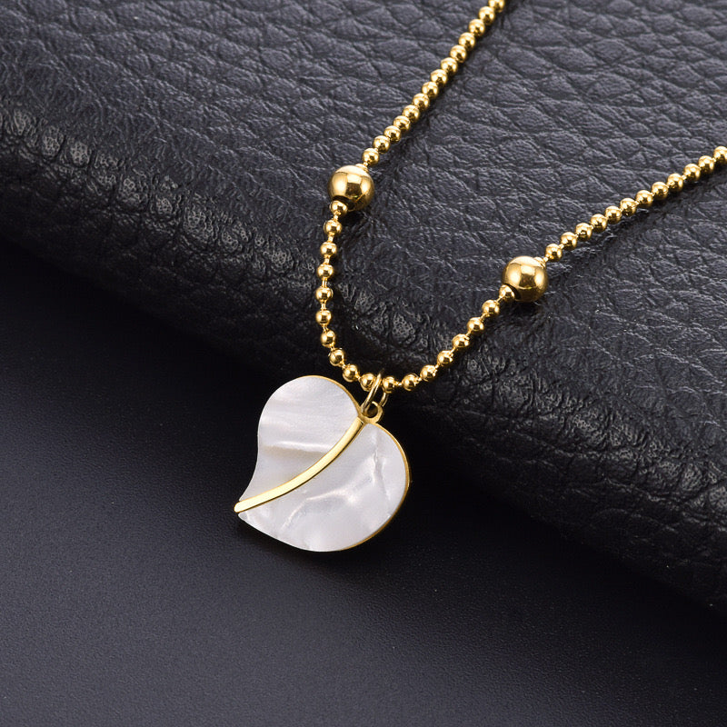 Ins Style High-End Light Luxury Temperament Versatile Leaf Necklace