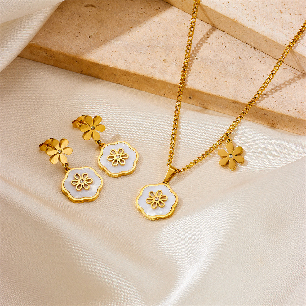 Ins Style High-End Light Luxury Temperament Versatile Small Daisy Necklace