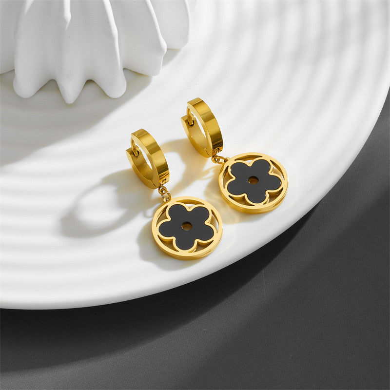 Ins Style High-End Light Luxury Temperament Versatile Black Flower Earrings