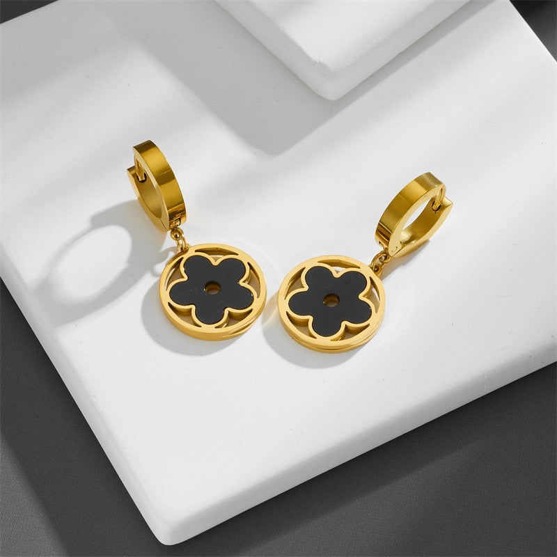 Ins Style High-End Light Luxury Temperament Versatile Black Flower Earrings