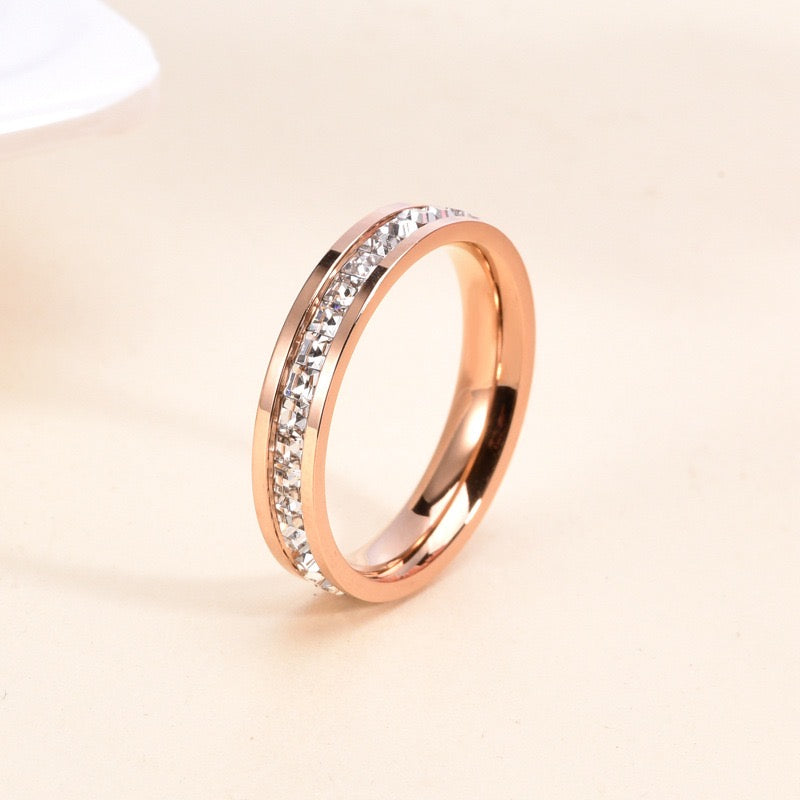 High-End Simple Light Luxury Diamond Ring