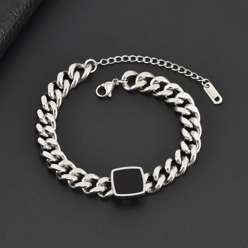 Advanced Simple Fashion Black Square Necklace Bracelet