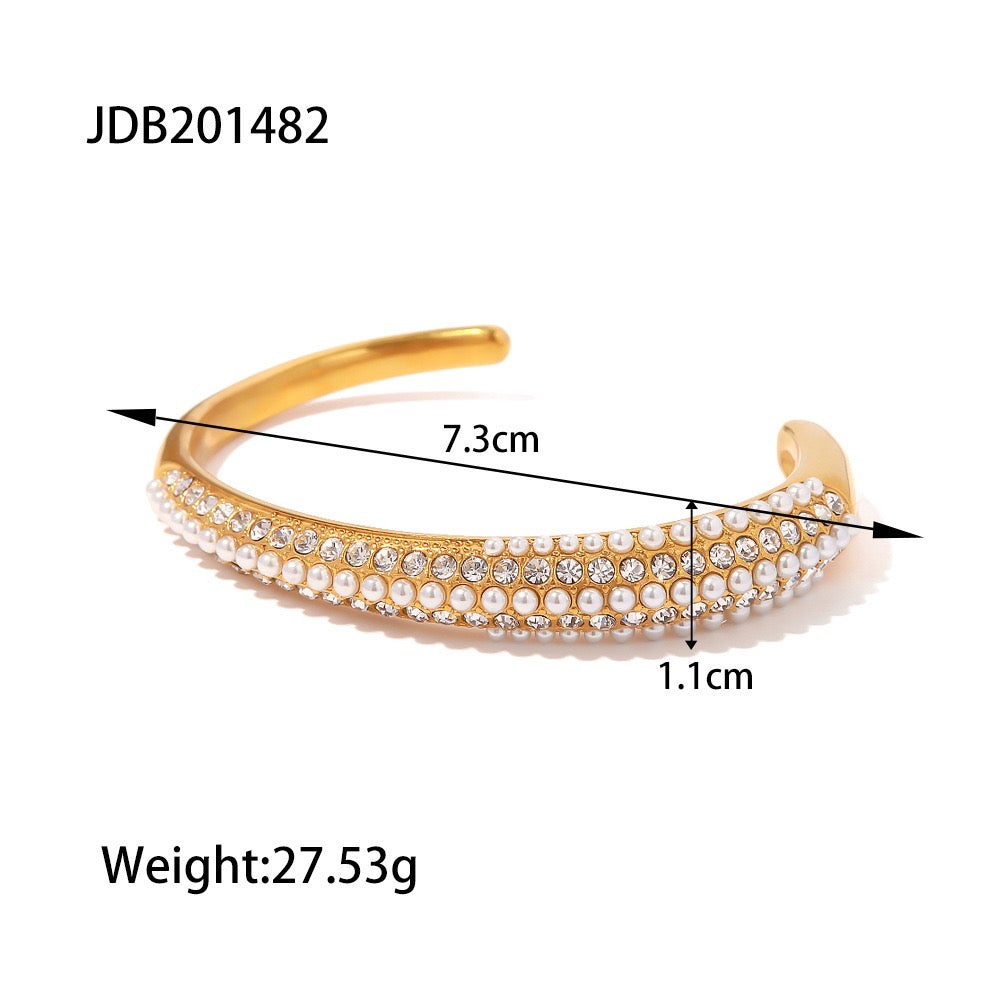 Premium Gold And Silver Multi-Style Bracelet