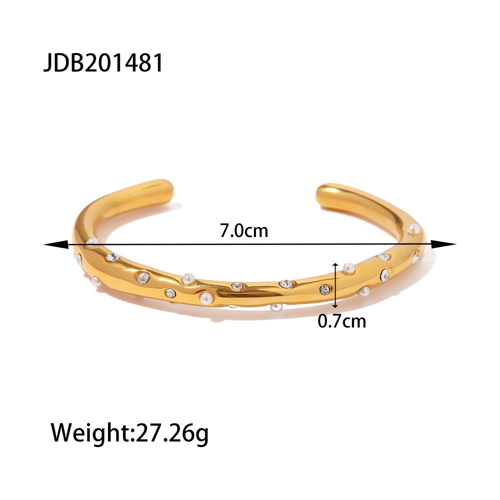 Premium Gold And Silver Multi-Style Bracelet