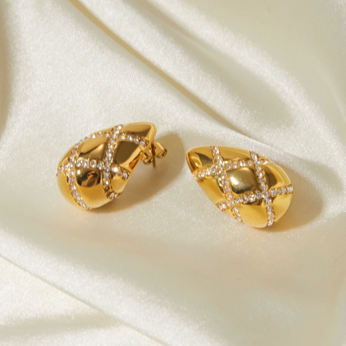 Premium Gold Diamond Drop Earrings