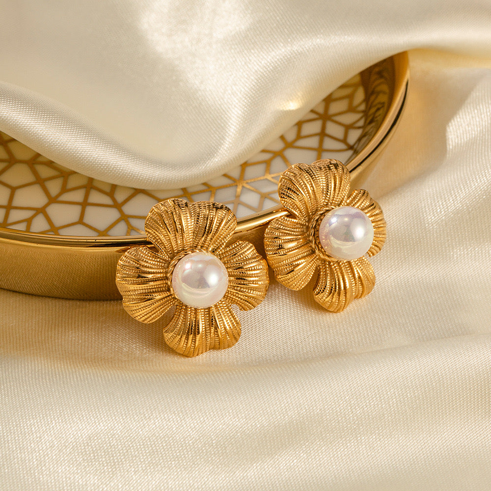 Premium Gold Flower Pearl Earrings