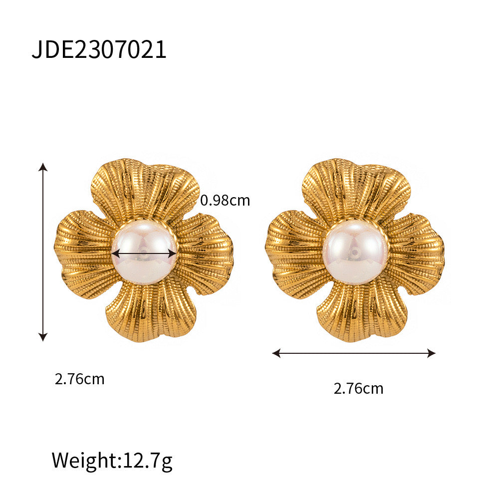 Premium Gold Flower Pearl Earrings