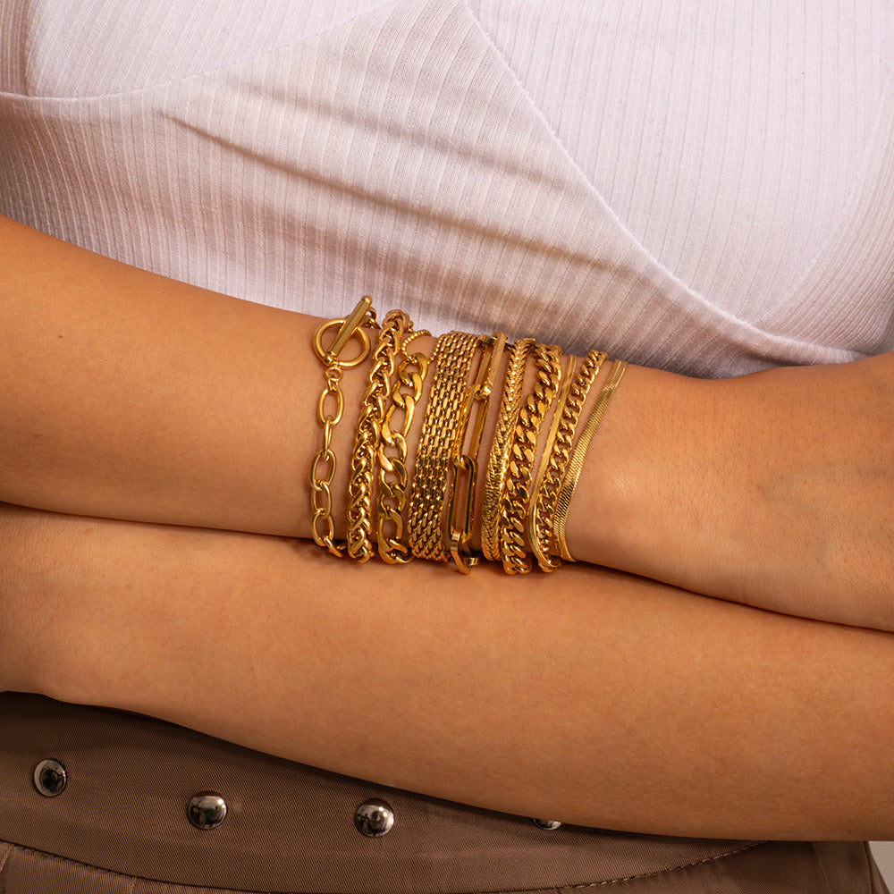 High-End Golden Multi-Style Bracelets