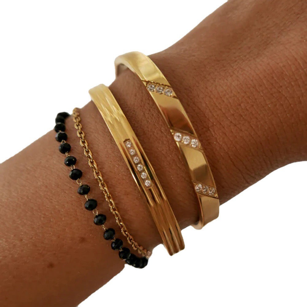 Premium Gold Multi-Style Bracelet