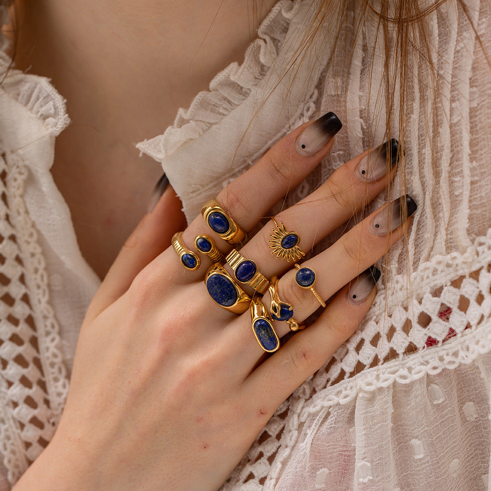 Vintage High-End Sapphire Necklace Ring