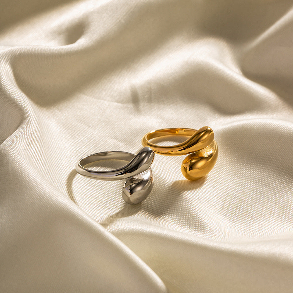 Premium Drop-Shaped Gold Ring