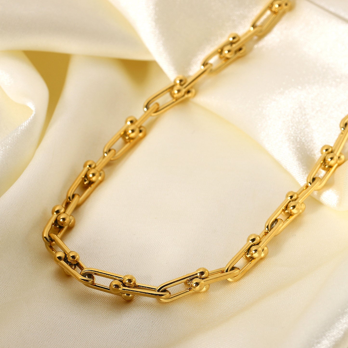 New Niche Design Gold Chain Characteristic Necklace With Personality