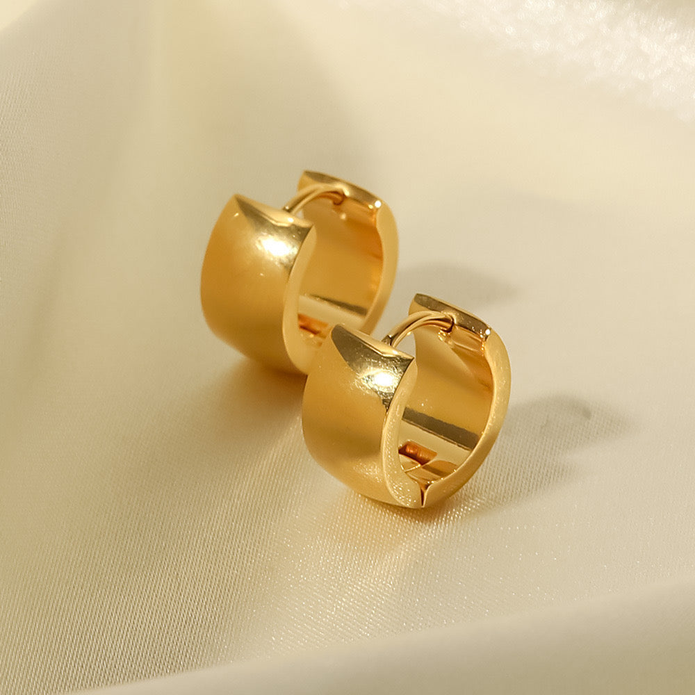 Advanced New Style Simple Wide Curved Niche Earrings Small Exquisite Fashionable Gold Earrings