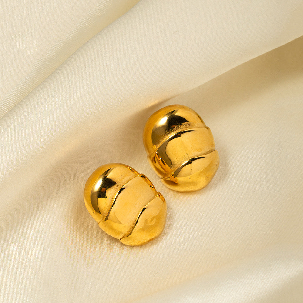 Light Luxury High-End Oval Bean Gold Shiny Niche Design Metal Earrings