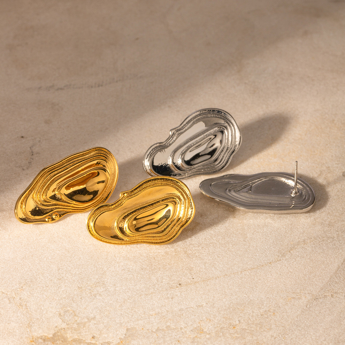 Light Luxury High-End Gold And Silver Striped Wavy Shiny Niche Design Metal Earrings