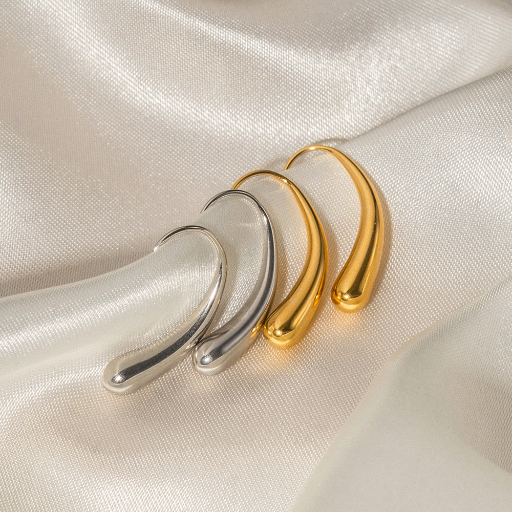 Elegant Long Drop Gold Earrings For Women, Niche Design, Light And Luxurious