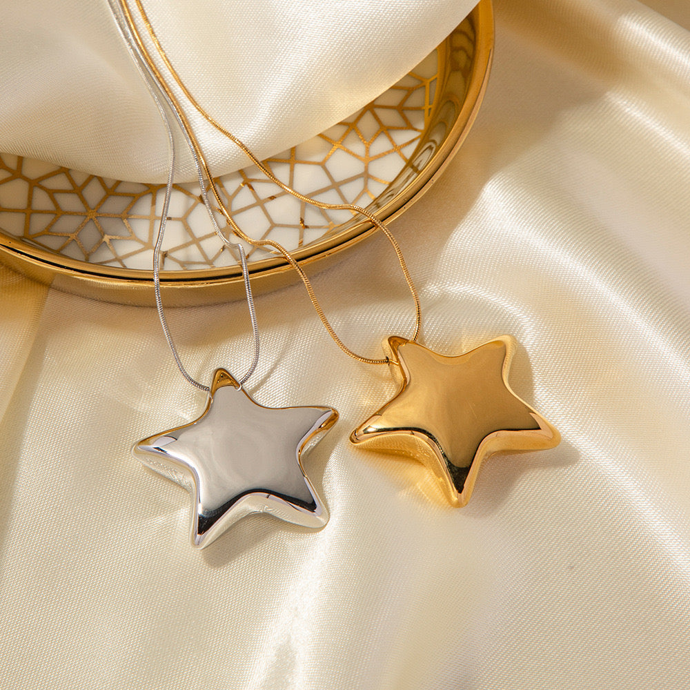 Versatile Niche Design, High-End Luxury Five-Pointed Star Necklace