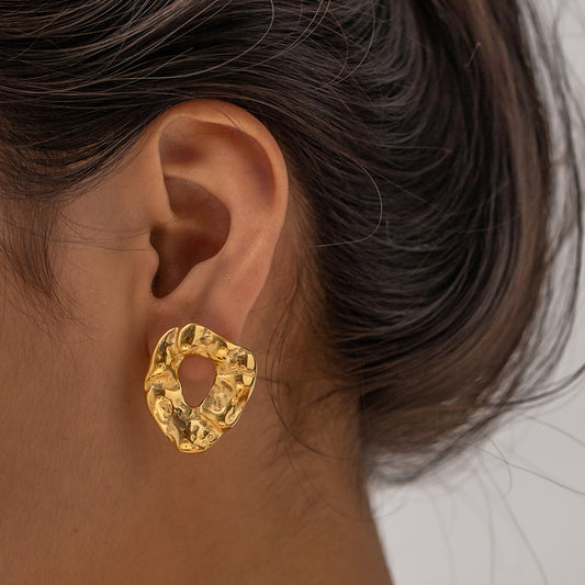 Versatile Niche Design, High-End, Light Luxury, Irregular Hollow Earrings