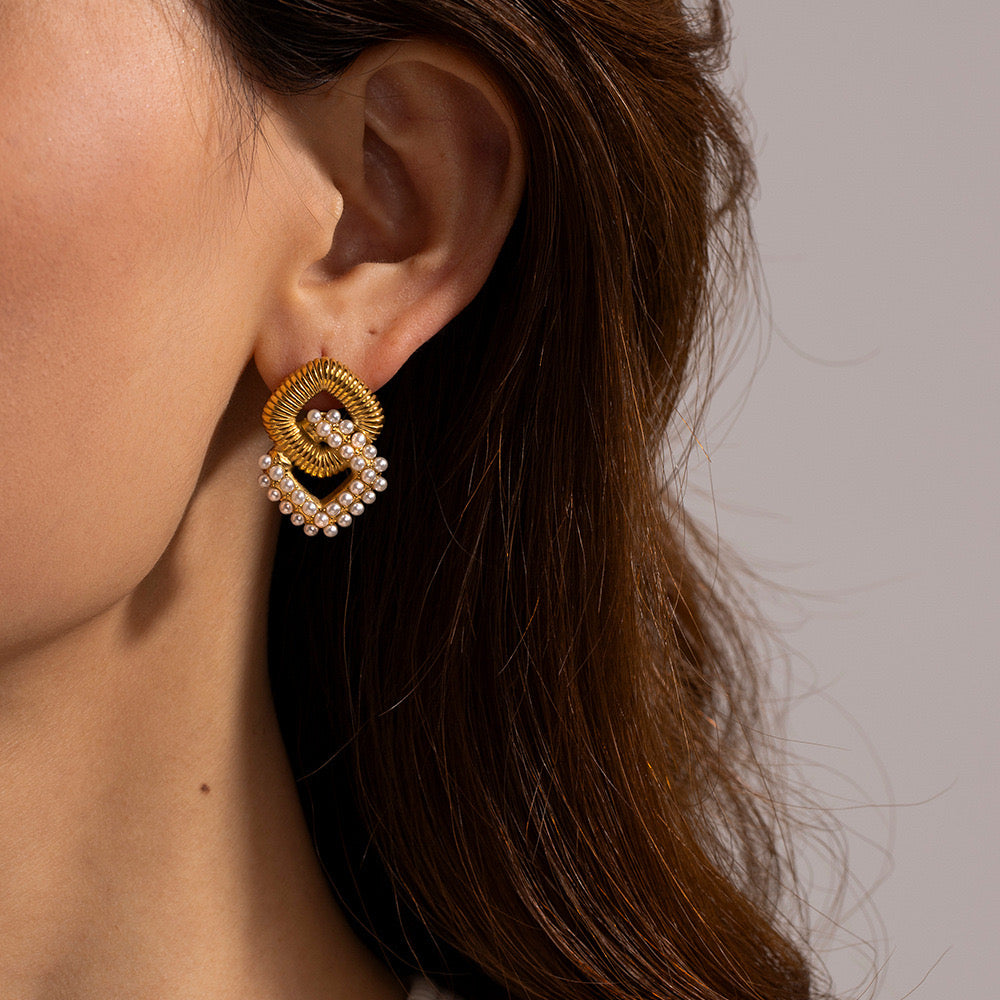 Versatile Niche Design, High-End Luxury Gold Beaded Earrings