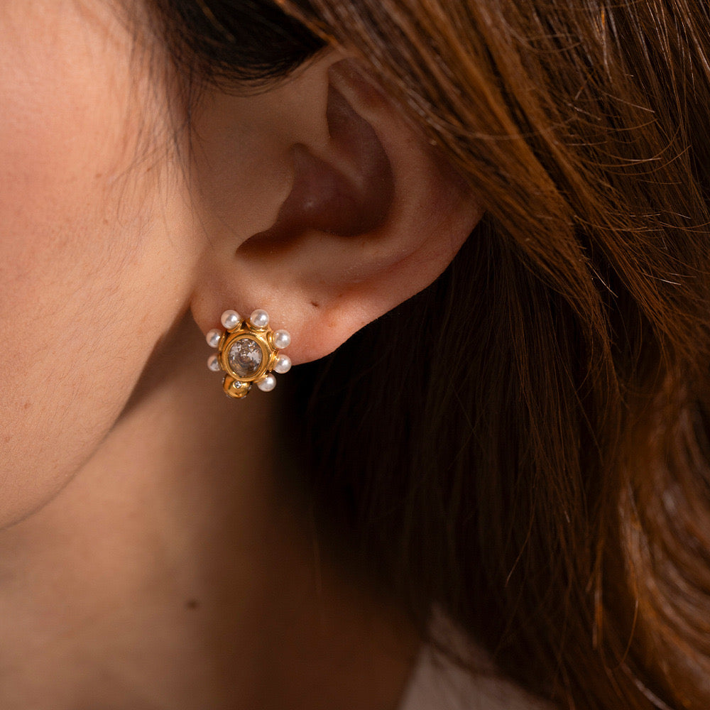 Versatile Niche Design High-End Luxury Pearl Earrings