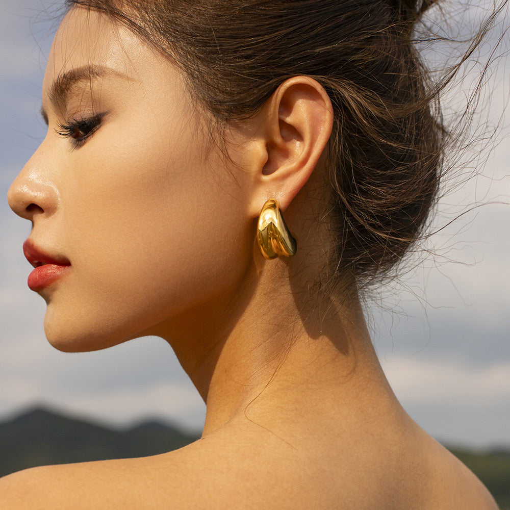 Versatile Niche Design High-End Luxury Irregular Earrings