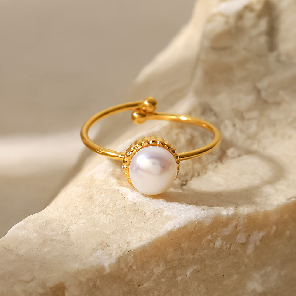 Hot-Selling Niche Design High-End Luxury Round Pearl Diamond Ring