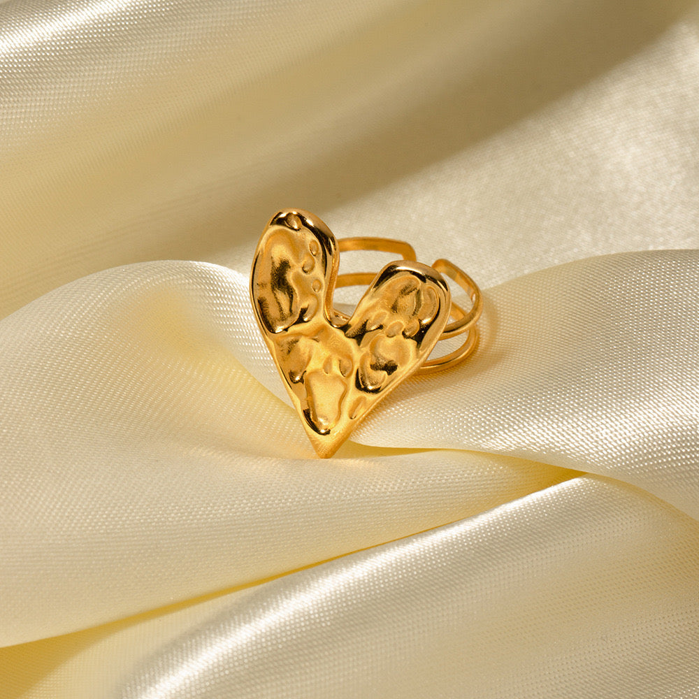 New Golden Glossy Temperament High-End Love Ring