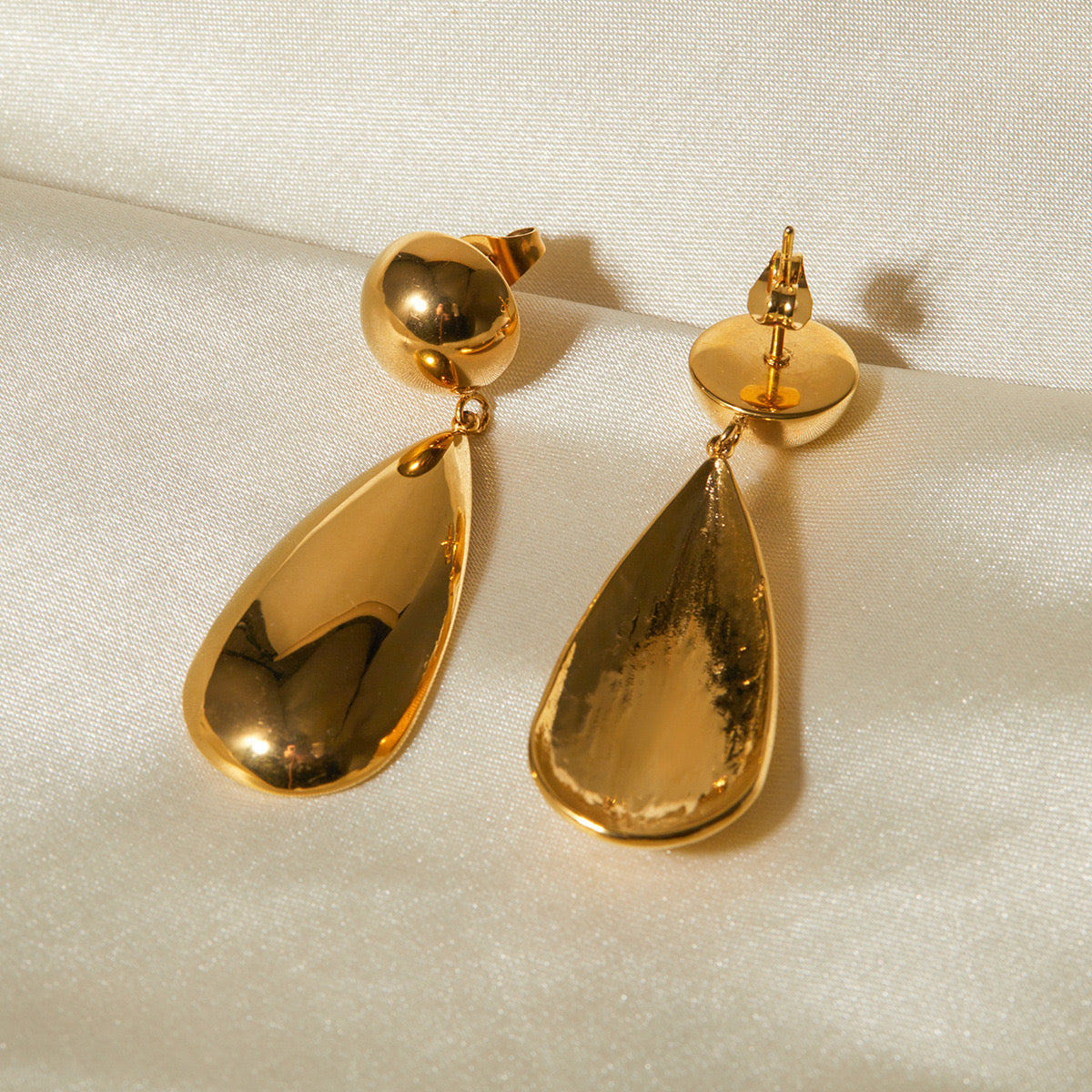 High-End Light Luxury Simple Fashion Drop-Shaped Earrings