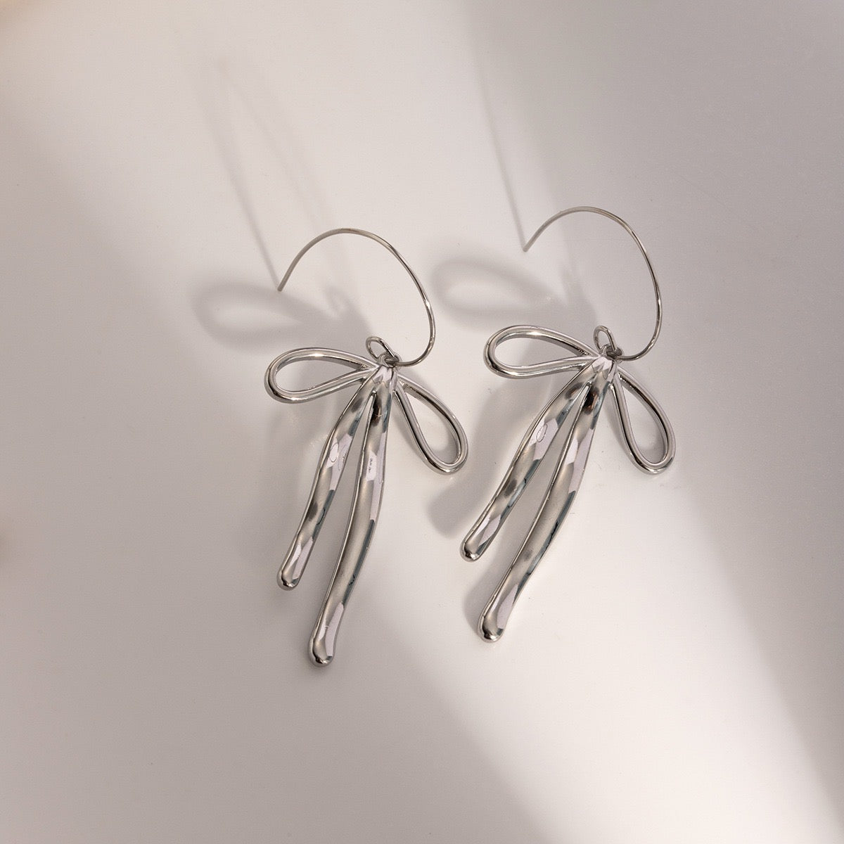 High-End Light Luxury Simple Fashion Butterfly Earrings