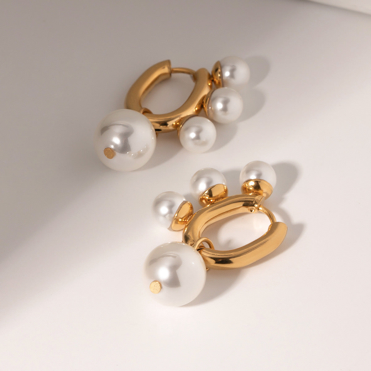 High-End Light Luxury Simple Fashion Multiple Pearl Earrings