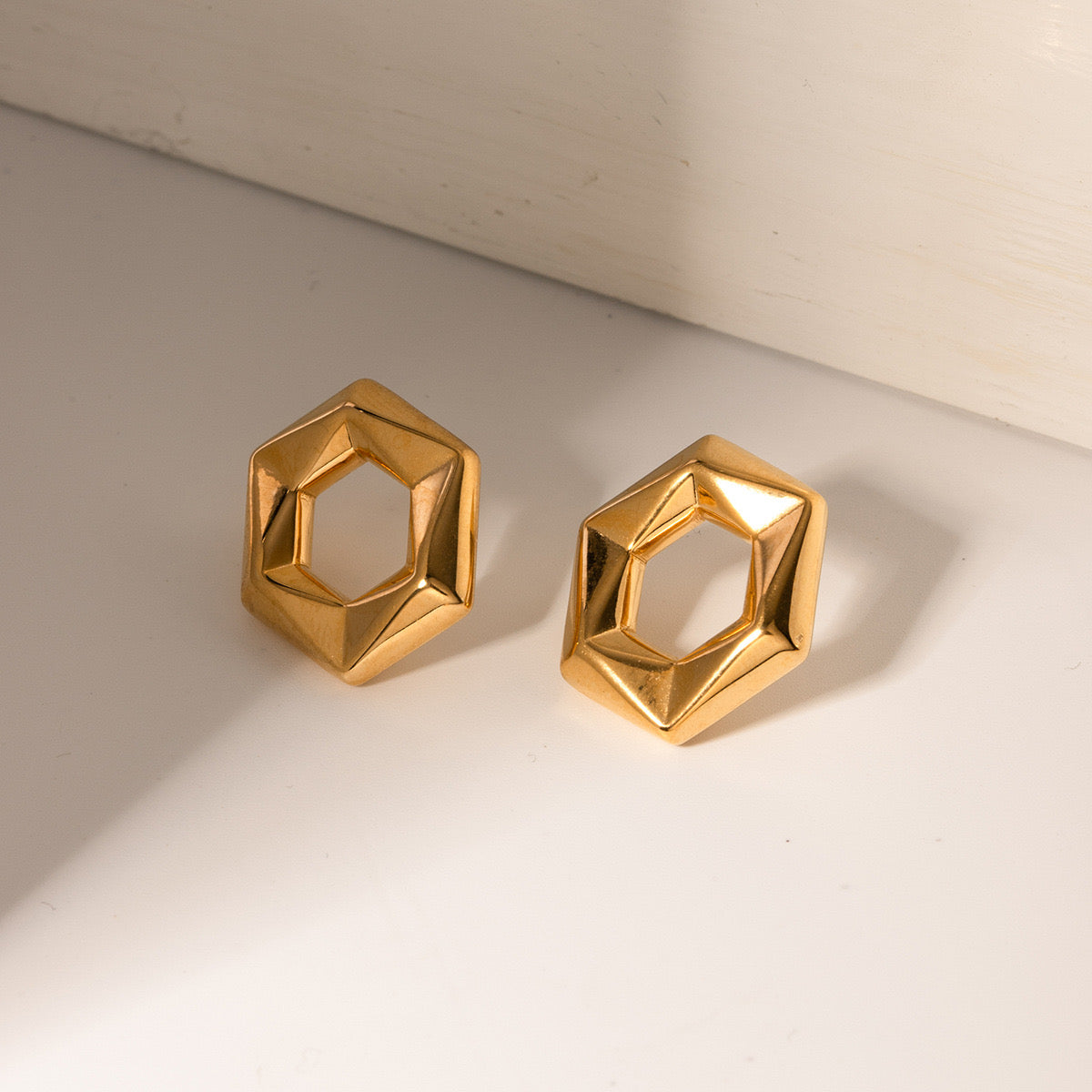 High-End Light Luxury Simple Fashion Hexagonal Earrings