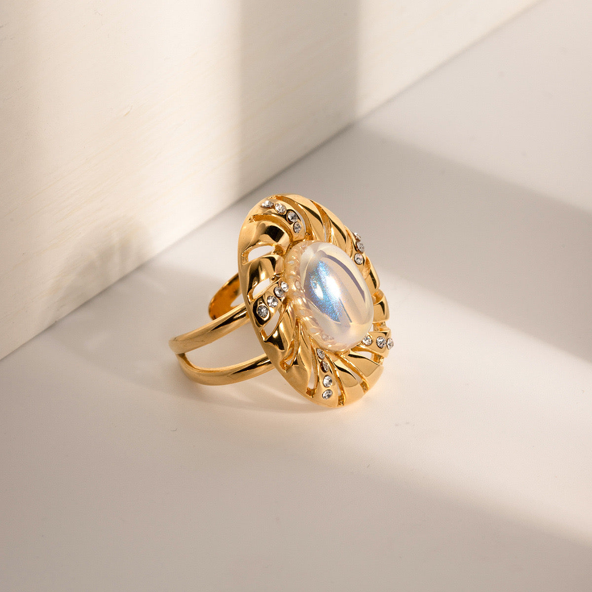 High-End Light Luxury Simple Fashion Shiny Gemstone Ring